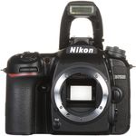 Nikon D7500 DSLR Κάμερα με 18-140mm VR Φακό — 1016€ Photo Emporiki