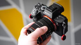 Samyang AF 75mm f/1.8 FE Φακός (Sony E-Mount) — 370€ Photo Emporiki