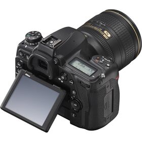 Nikon D780 Kit 24-120mm f/4G ED VR — 1999€ Photo Emporiki