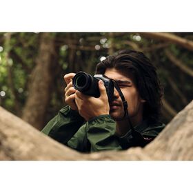 Canon EOS R7 (Body) — 1083€ Photo Emporiki