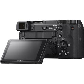 Sony a6400 με 16-50mm f/3.5-5.6 OSS Φακό — 799€ Photo Emporiki