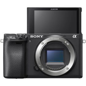 Sony a6400 με 16-50mm f/3.5-5.6 OSS Φακό — 799€ Photo Emporiki