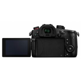 Panasonic Lumix GH5 II Kit με FS 3,5-5,6/12-60 OIS — 1450€ Photo Emporiki