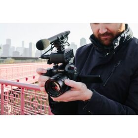 Panasonic Lumix GH5 II Kit με FS 3,5-5,6/12-60 OIS — 1450€ Photo Emporiki