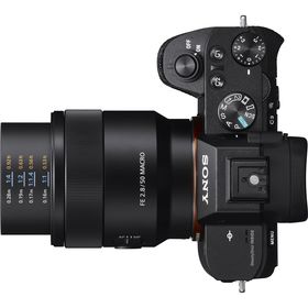 Sony FE 50mm f/2.8 Macro Φακός — 427€ Photo Emporiki