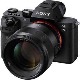 Sony FE 85mm f/1.8 Φακός — 360€ Photo Emporiki